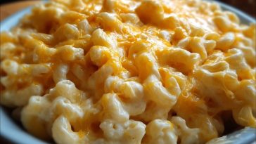 Crockpot Mac & Cheese