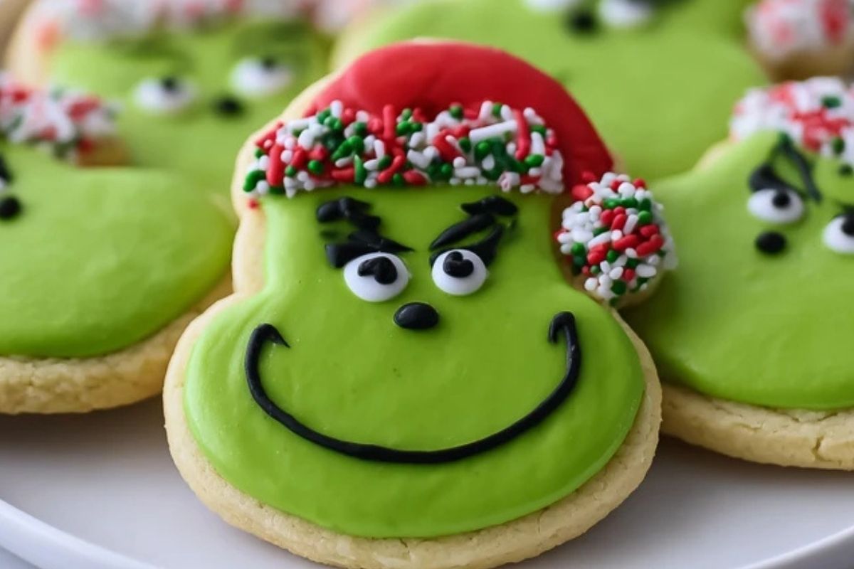 Grinch Cookies Decorated