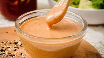 Homemade Hibachi Yum Yum Sauce