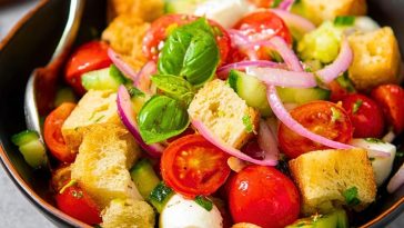 Classic Panzanella with Mozzarella