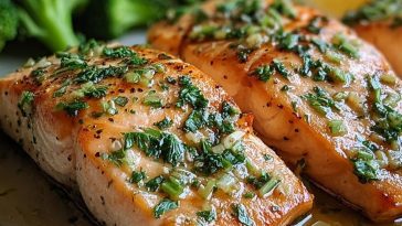Easy Garlic Butter Baked Salmon