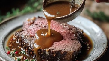Easy Prime Rib Au Jus Sauce